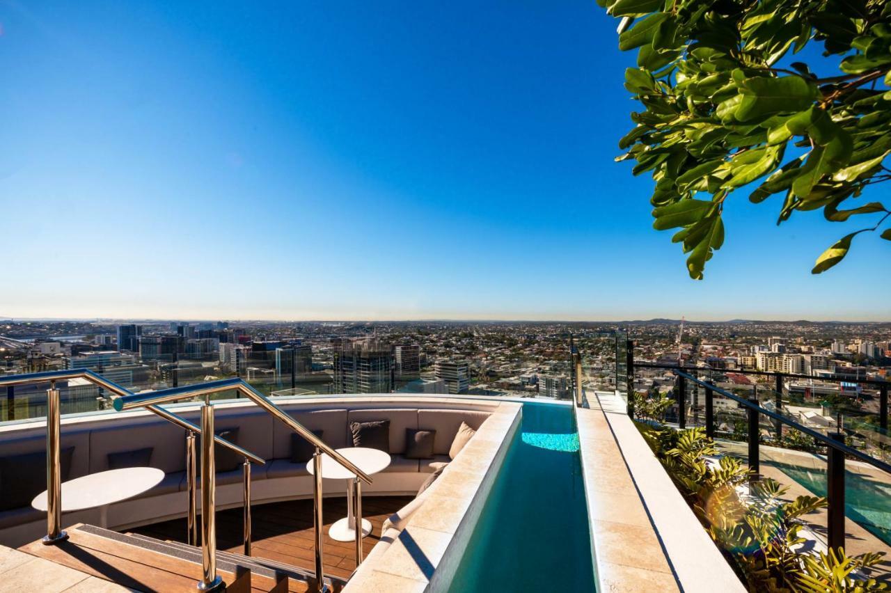 Aparthotel Fv By Peppers Brisbane Esterno foto Skyline pool