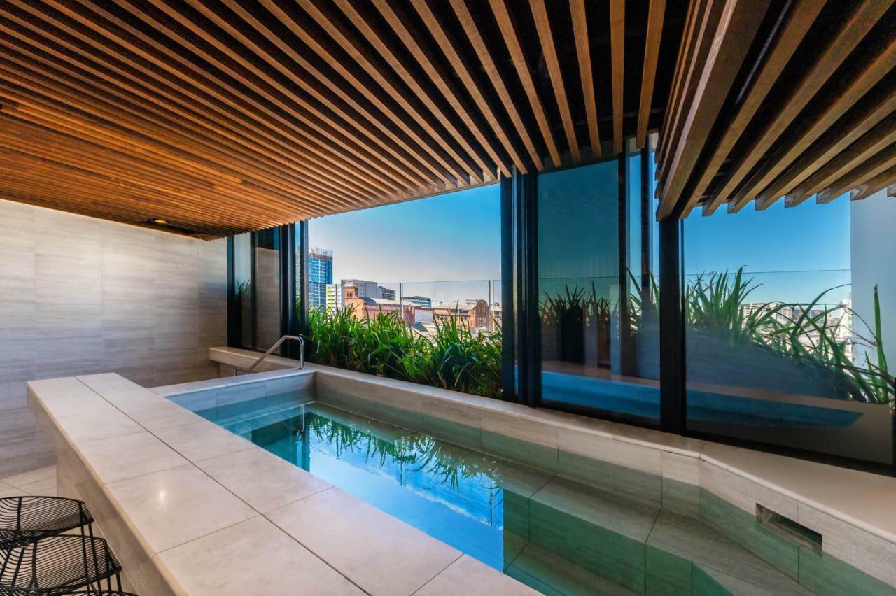 Aparthotel Fv By Peppers Brisbane Esterno foto Rooftop pool