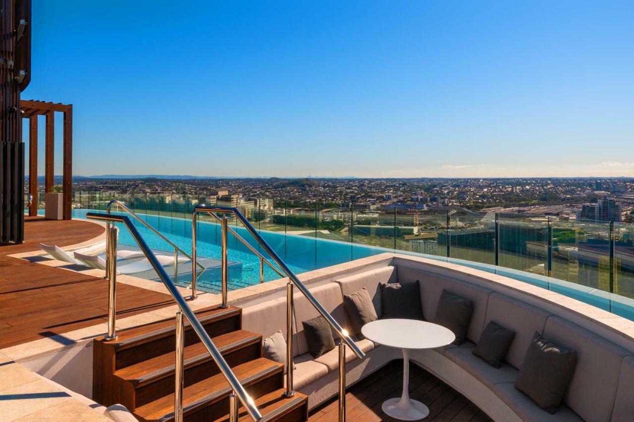 Aparthotel Fv By Peppers Brisbane Esterno foto Rooftop pool